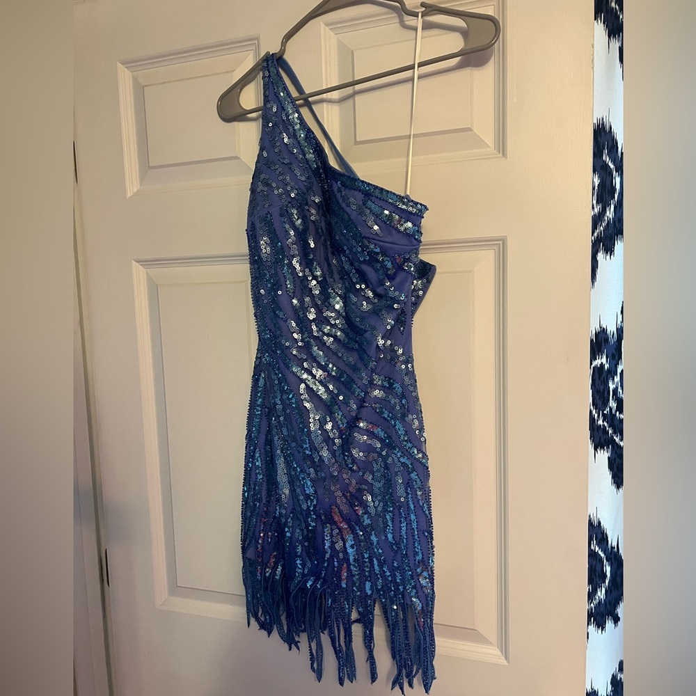 Blue sequin homecoming dress size small - Picture 6 of 6